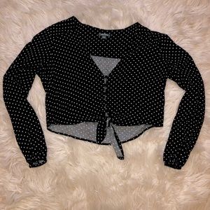 Polka dot cropped blouse
